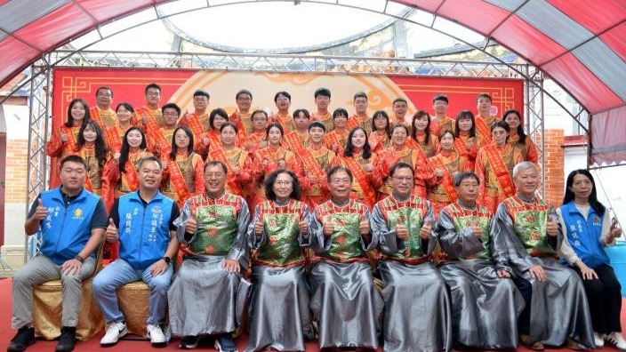 苗栗士子開中門活動 祝福士子前程似錦